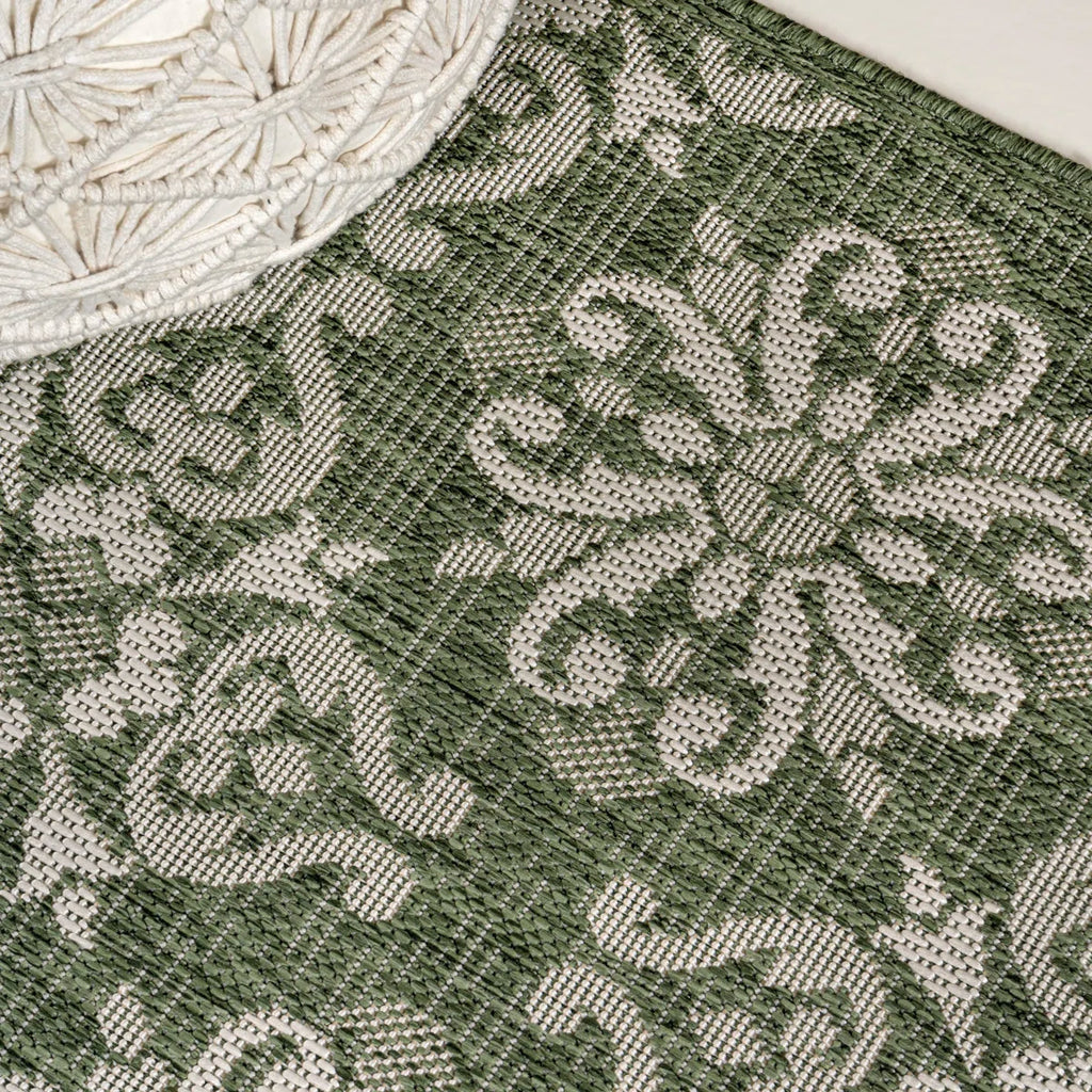Amora Traditional Mediterranean Tile Design Green/Cream Indoor/Outdoor Rug