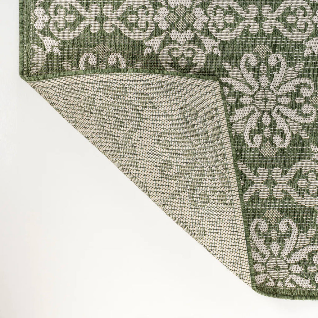 Amora Traditional Mediterranean Tile Design Green/Cream Indoor/Outdoor Rug