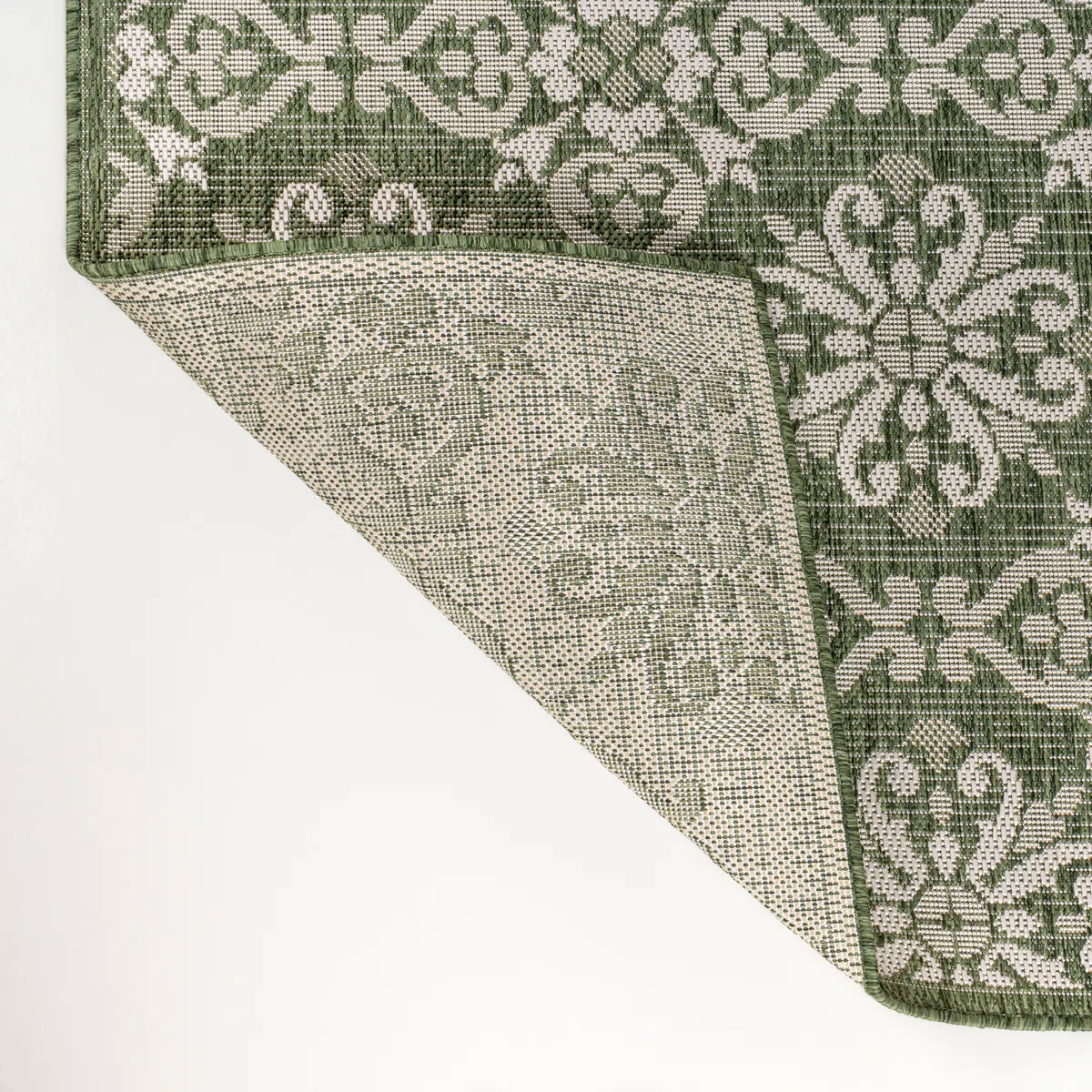 Amora Traditional Mediterranean Tile Design Green/Cream Indoor/Outdoor Rug