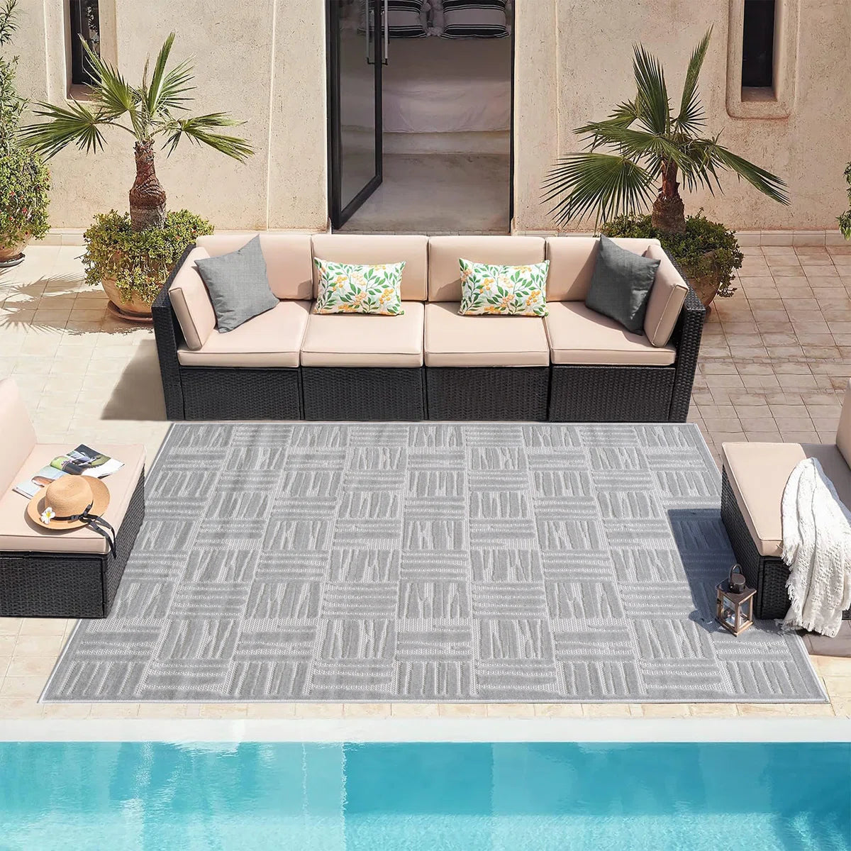 Turkish Unfaded Plaid Indoor Outdoor High-Low Pile Area Rug in Gray/Cream for Patios, Deck, Porch Or Entryway